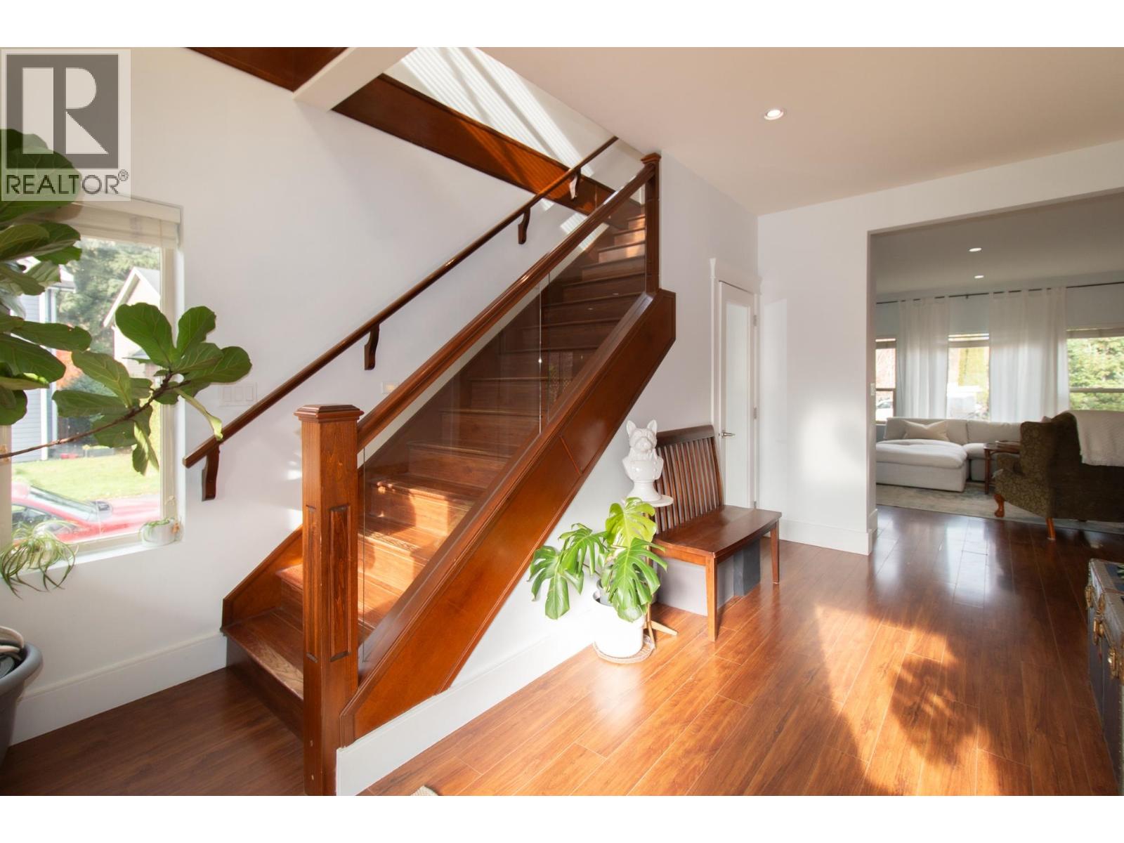 39010 KINGFISHER ROAD, Squamish, British Columbia