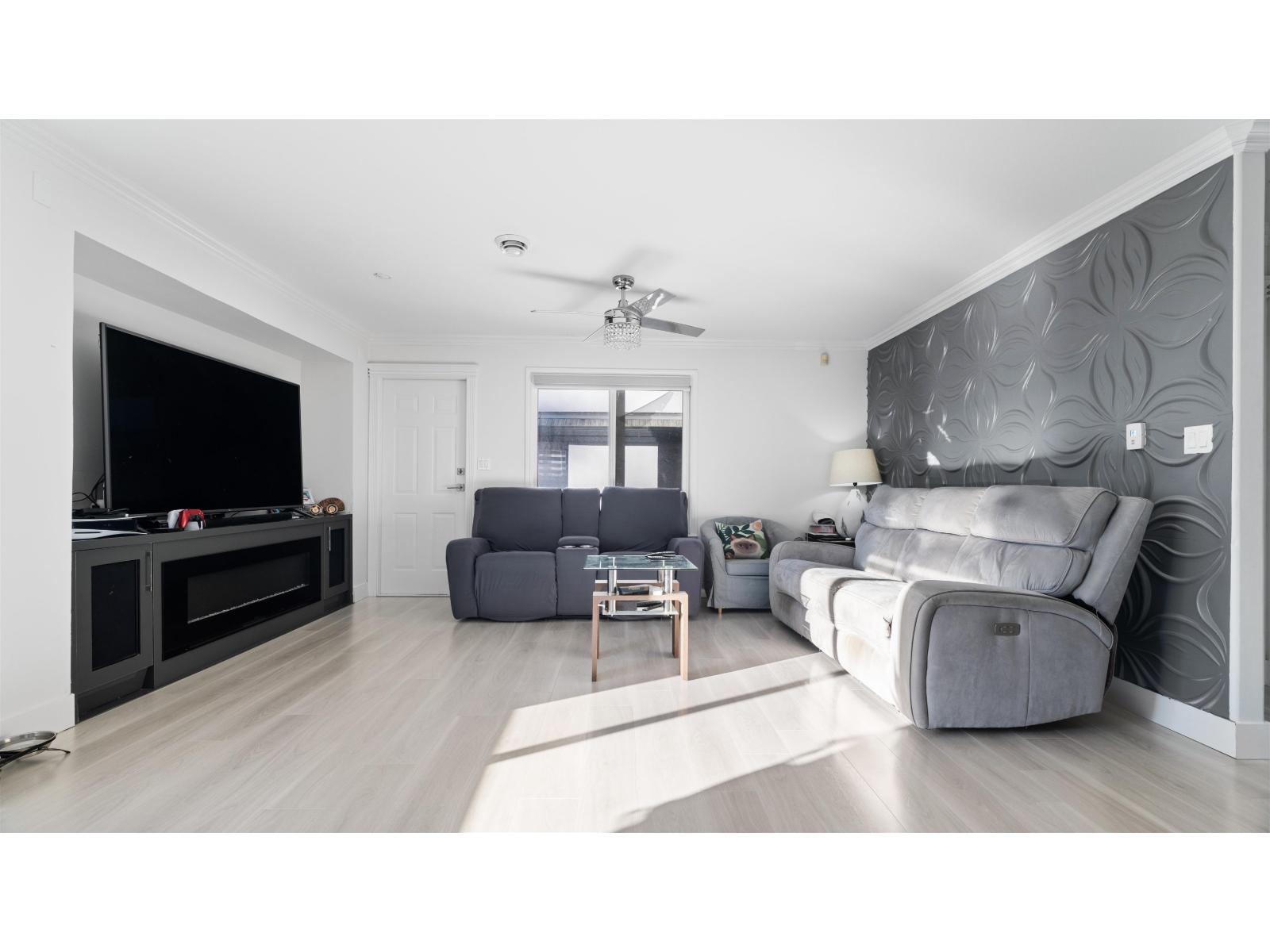 12572 62b Avenue, Surrey, British Columbia  V3X 3M9 - Photo 8 - R3092907