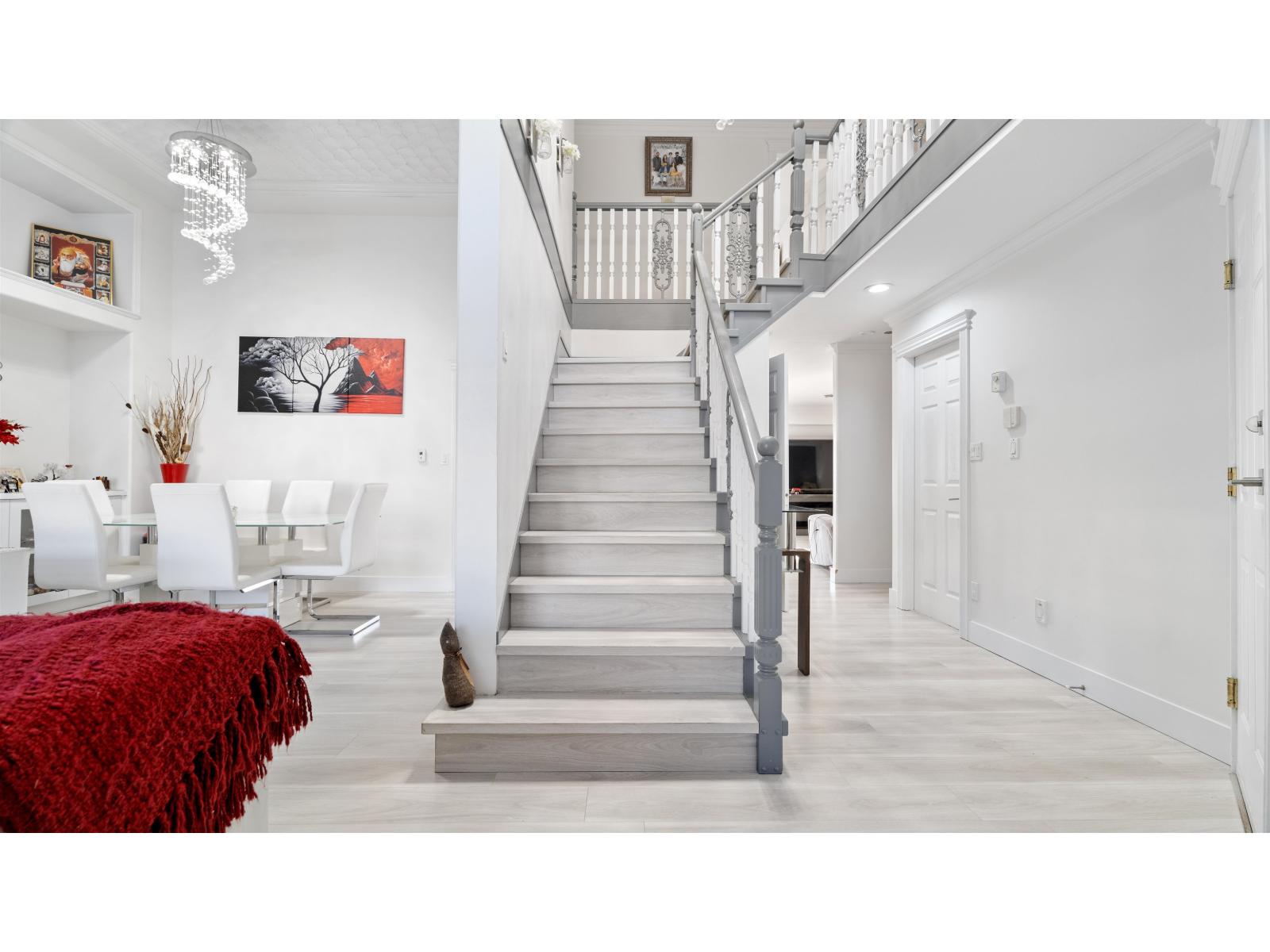 12572 62b Avenue, Surrey, British Columbia  V3X 3M9 - Photo 3 - R3092907