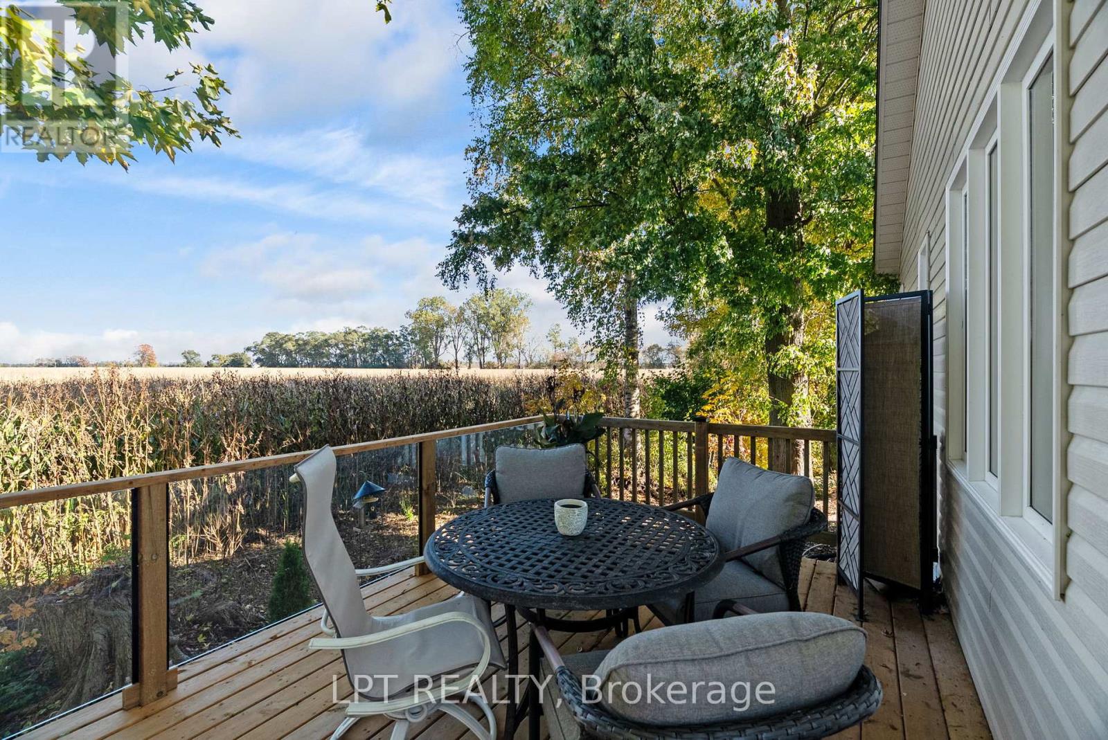 8336 Burwell Road, Lambton Shores, Ontario  N0M 1T0 - Photo 34 - X12819588