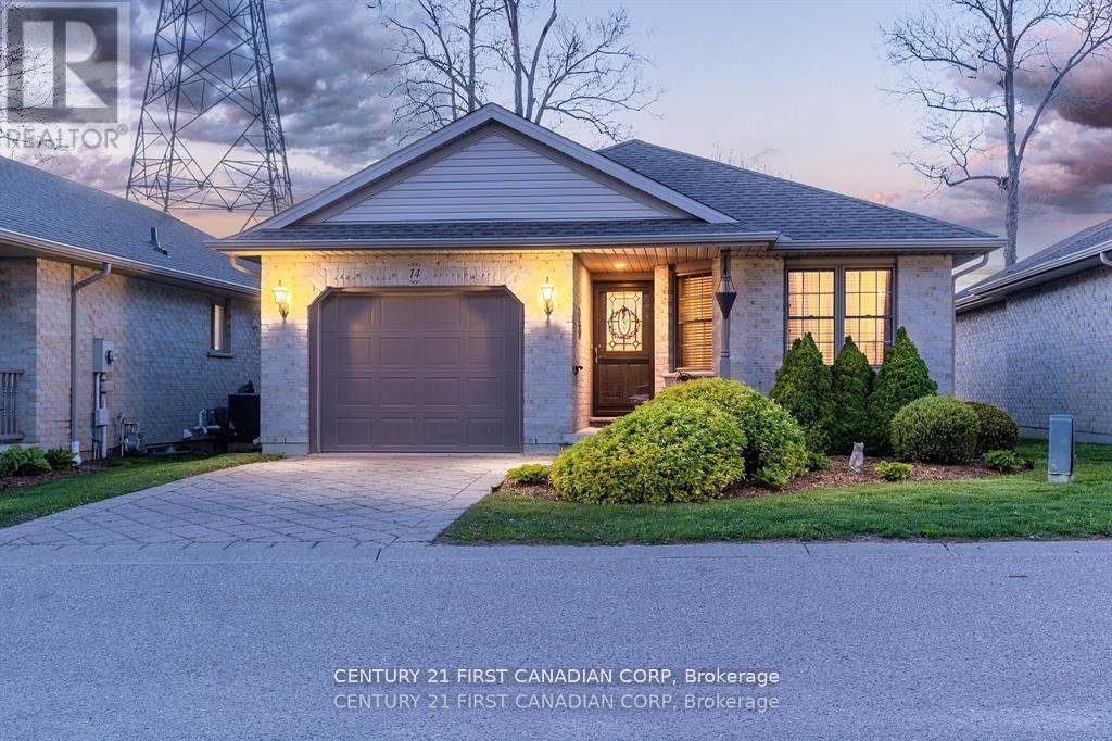 14 - 410 Burwell Road, St. Thomas, Ontario  N5P 4N6 - Photo 1 - X12819632