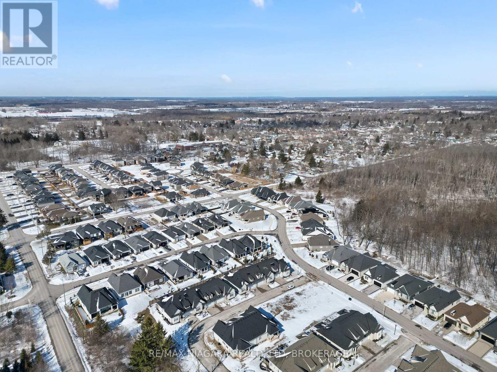 2 - 5 Butternut Crescent, Fort Erie, Ontario  L0S 1N0 - Photo 36 - X12799624