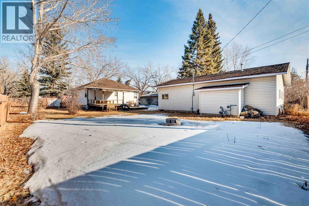 511 3 Street Se, Three Hills, Alberta  T0M 2A0 - Photo 4 - A2287298