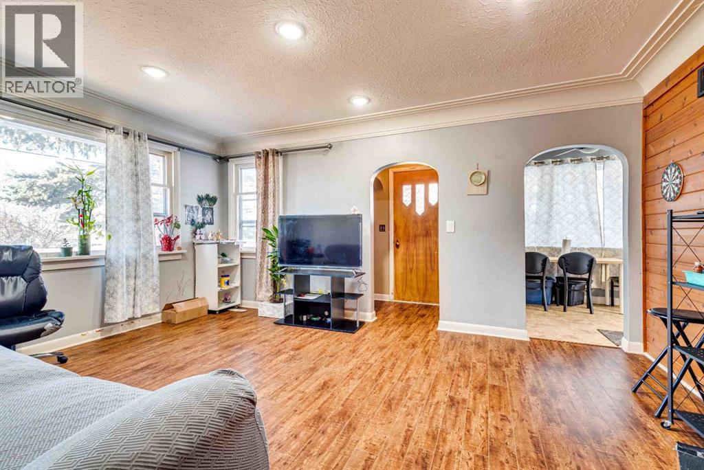 511 3 Street Se, Three Hills, Alberta  T0M 2A0 - Photo 9 - A2287298