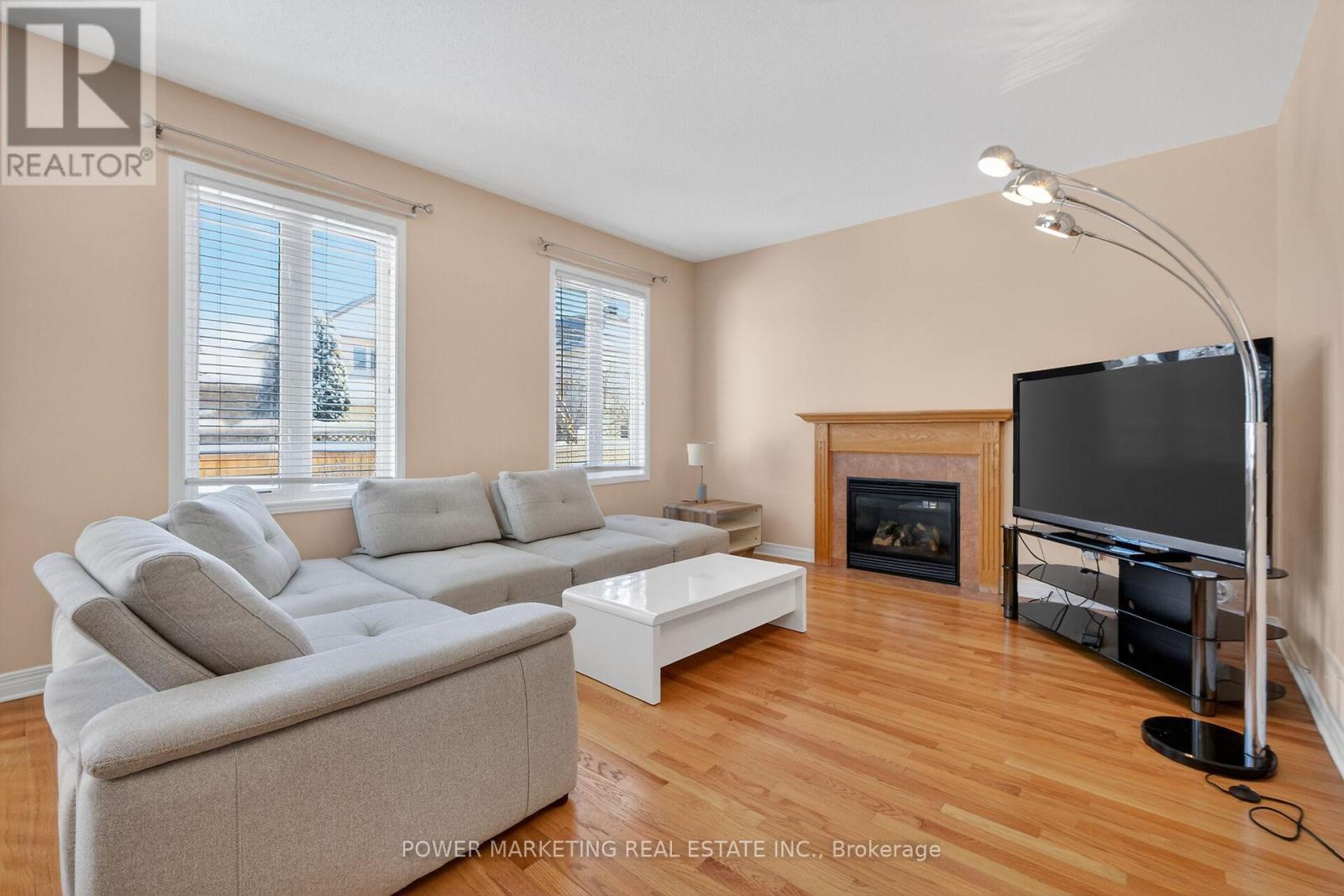 119 Finn Court, Ottawa, Ontario  K1V 2C6 - Photo 11 - X12819546