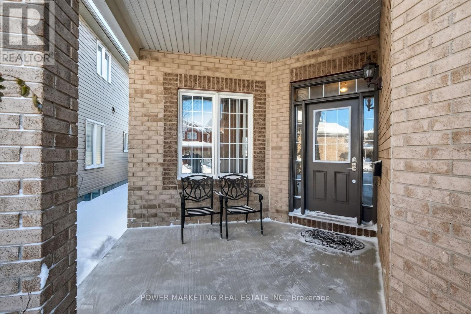 119 Finn Court, Ottawa, Ontario  K1V 2C6 - Photo 3 - X12819546