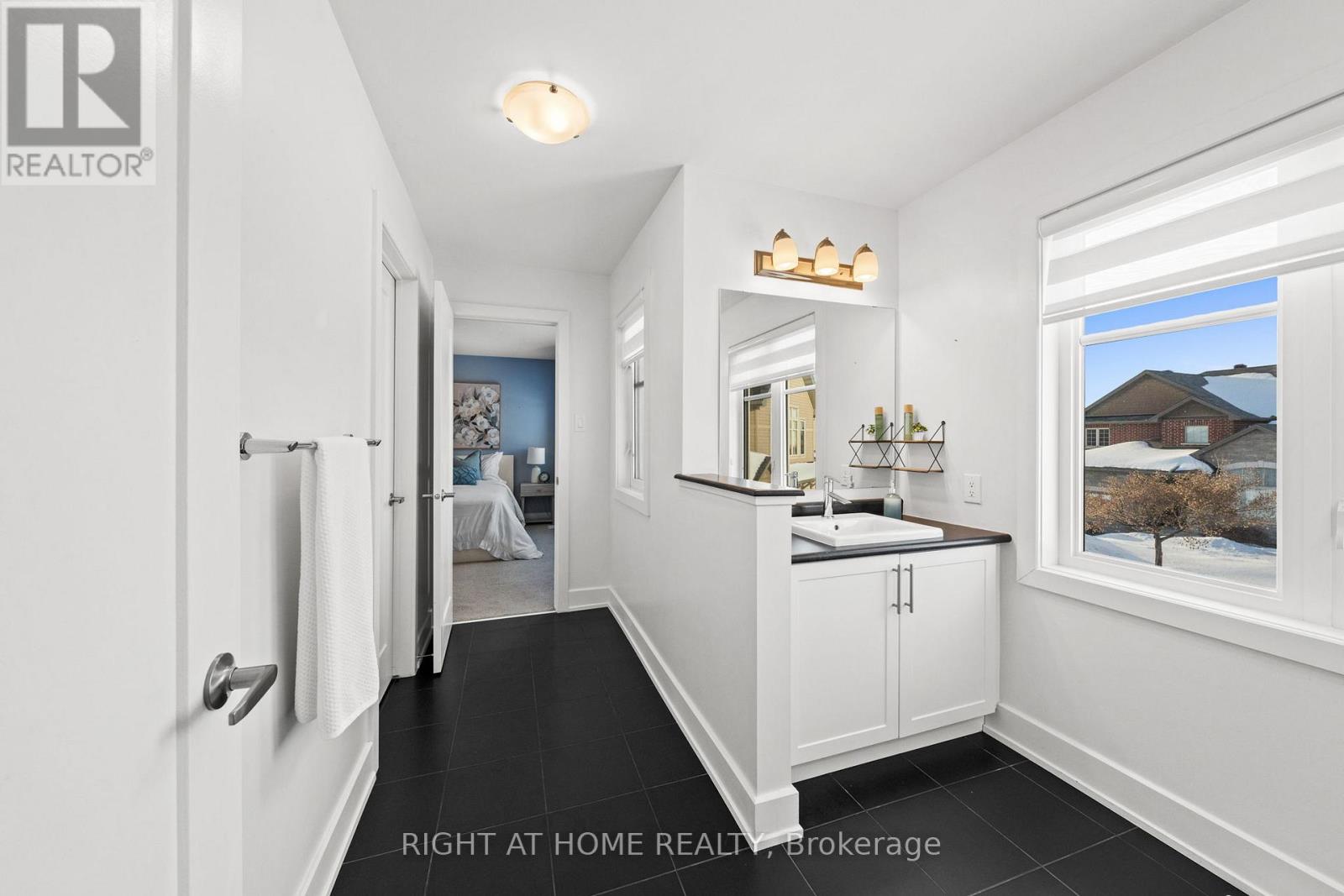 424 Golden Springs Drive, Ottawa, Ontario  K4M 0B9 - Photo 29 - X12819598