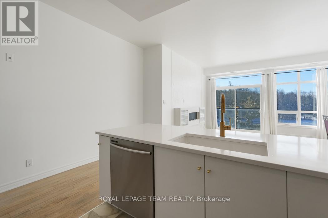 203 - 500 Claridge Drive, Ottawa, Ontario  K2J 3G5 - Photo 10 - X12819602