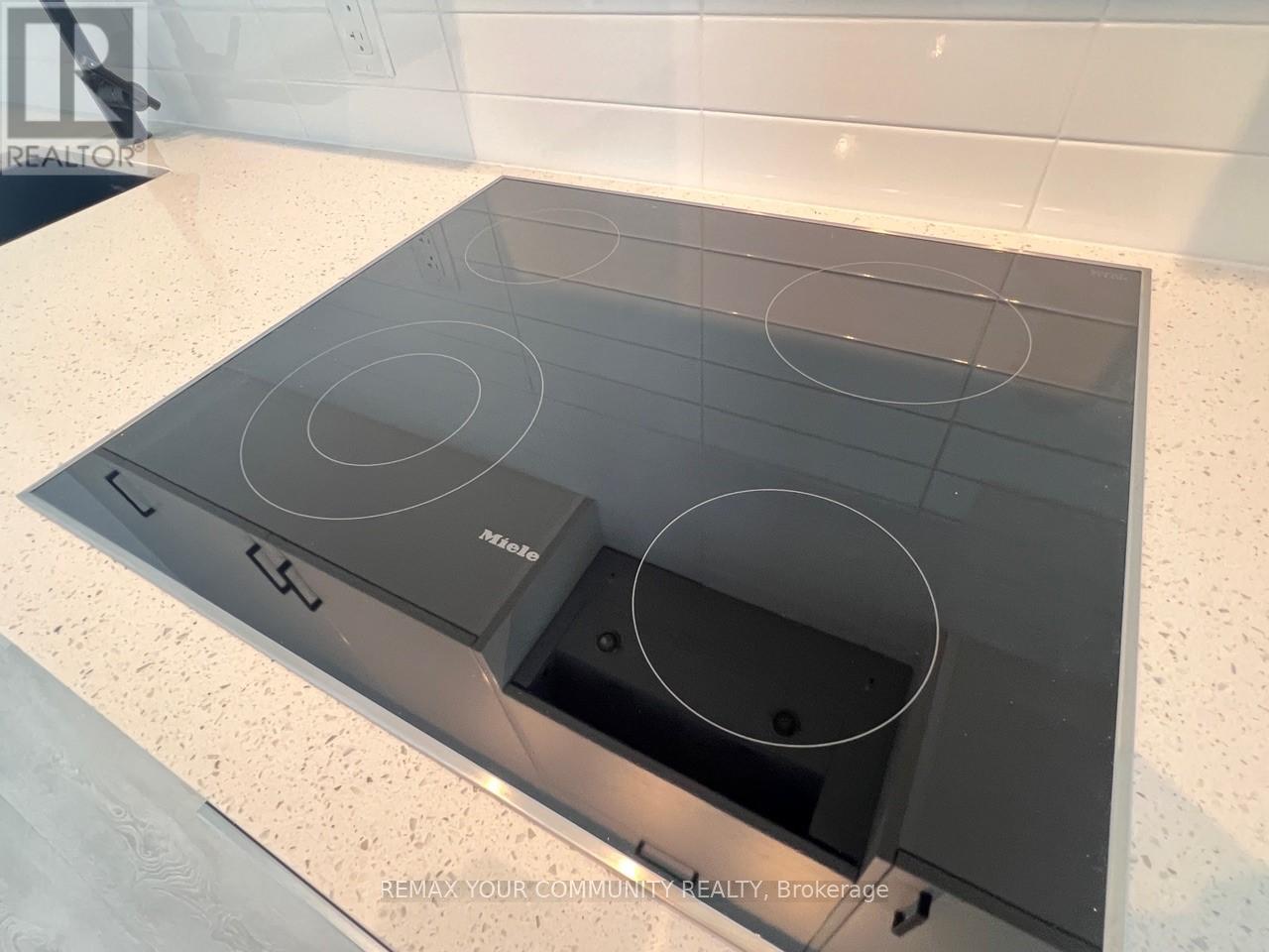 1808 - 1 Quarrington Lane, Toronto (Banbury-Don Mills), Ontario  M3C 0S4 - Photo 12 - C12818074