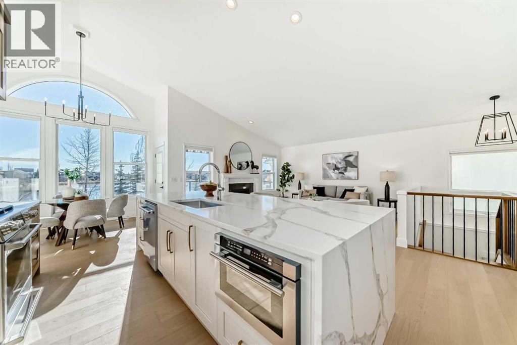 161 West Creek Pond, Chestermere, Alberta  T1X 1H4 - Photo 7 - A2288835