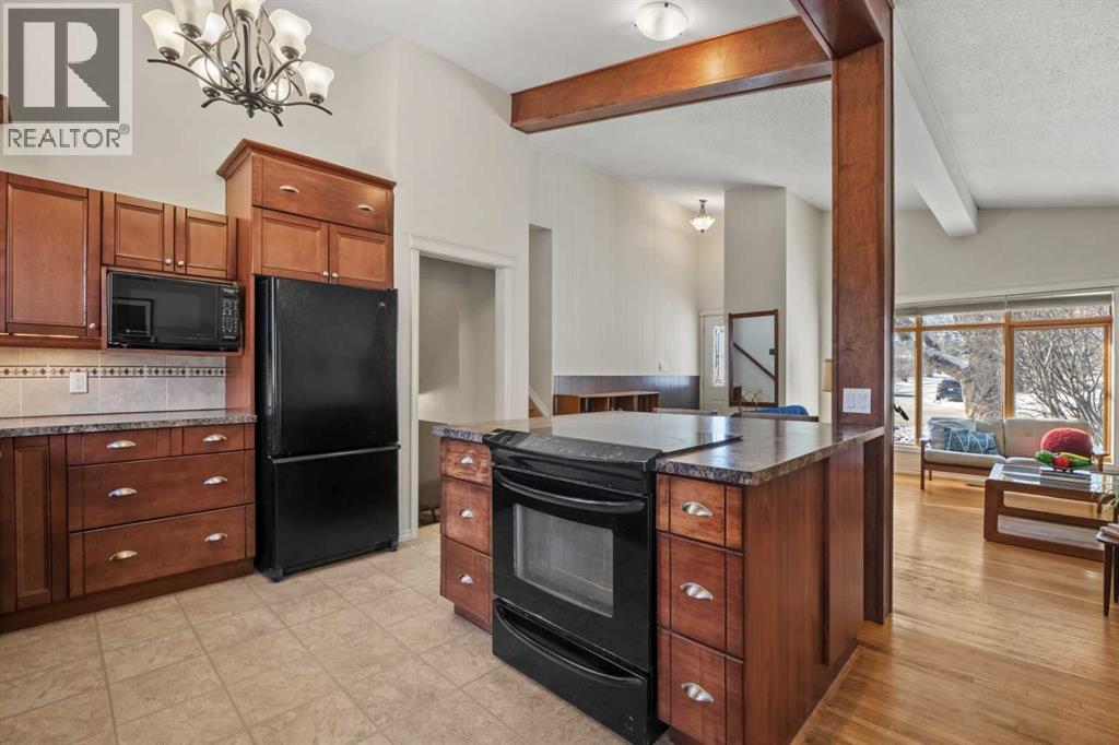 2720 45 Street Sw, Calgary, Alberta  T3E 3T4 - Photo 10 - A2286915