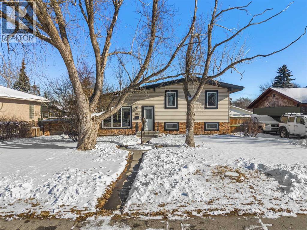 2720 45 Street Sw, Calgary, Alberta  T3E 3T4 - Photo 45 - A2286915