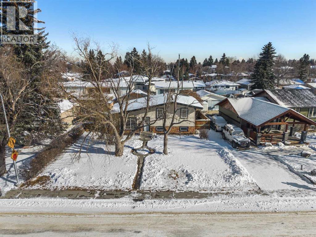 2720 45 Street Sw, Calgary, Alberta  T3E 3T4 - Photo 47 - A2286915