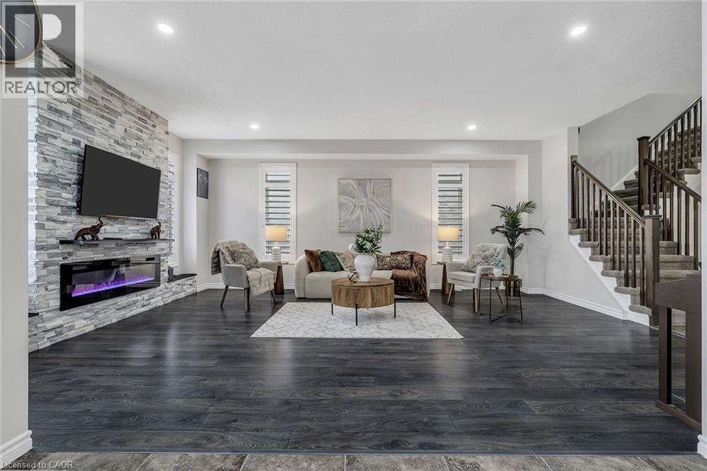 297 Thomas Slee Drive, Kitchener, Ontario  N2P 0B7 - Photo 14 - 40807633