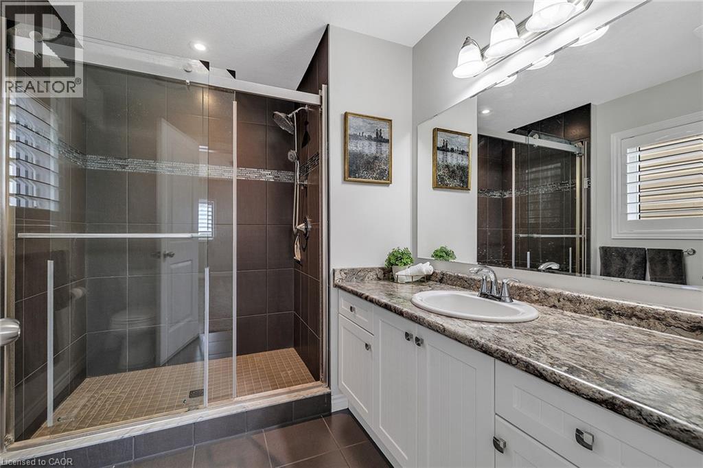 297 Thomas Slee Drive, Kitchener, Ontario  N2P 0B7 - Photo 27 - 40807633