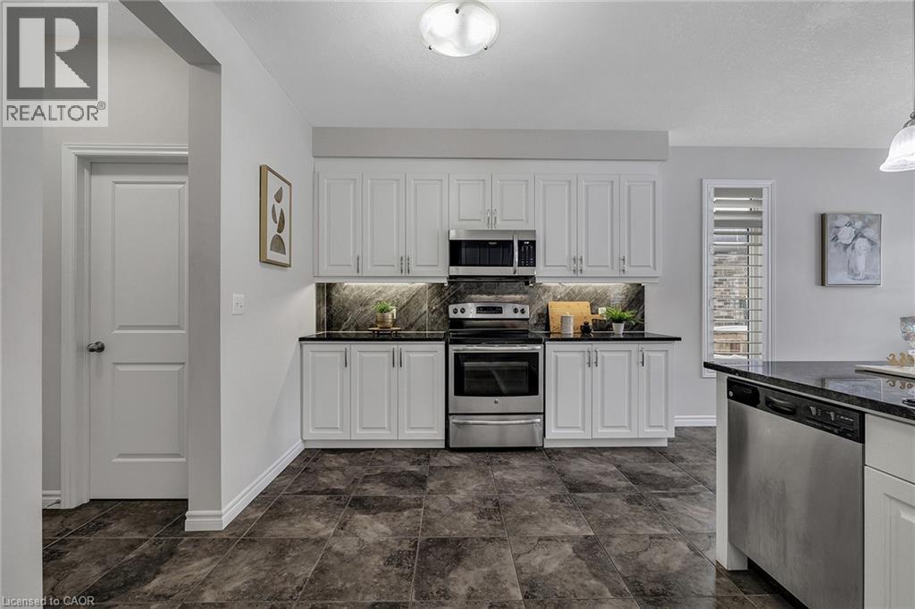 297 Thomas Slee Drive, Kitchener, Ontario  N2P 0B7 - Photo 8 - 40807633