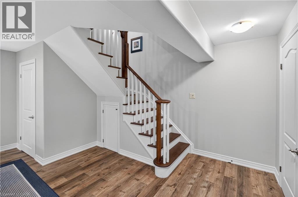 60 Mcgrath Court, Dundas, Ontario  L9H 0A5 - Photo 36 - 40805959