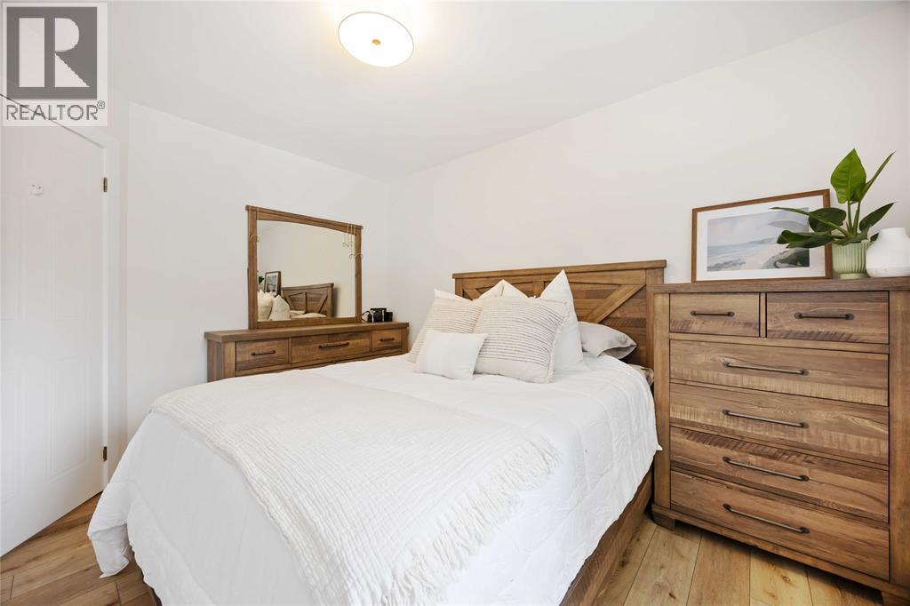 991 Lakeshore Road, Sarnia, Ontario  N7V 2V3 - Photo 13 - 26003994