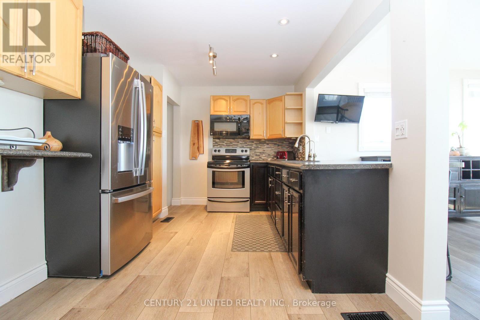 1203 Edmison Drive, Peterborough, Ontario  K9H 6V2 - Photo 14 - X12819544