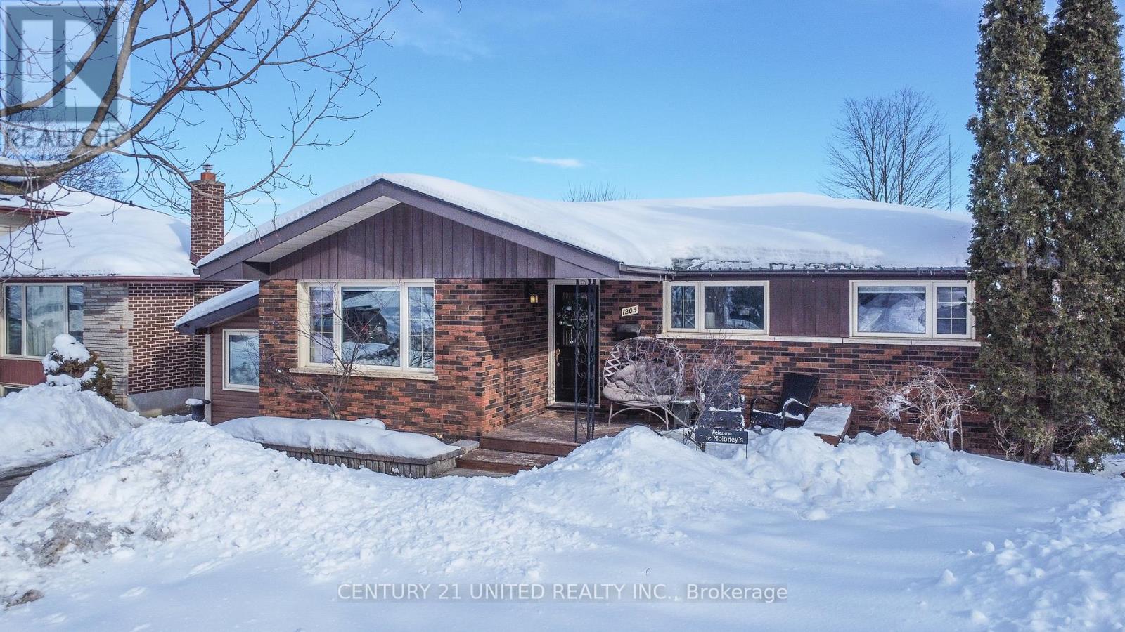 1203 Edmison Drive, Peterborough, Ontario  K9H 6V2 - Photo 41 - X12819544