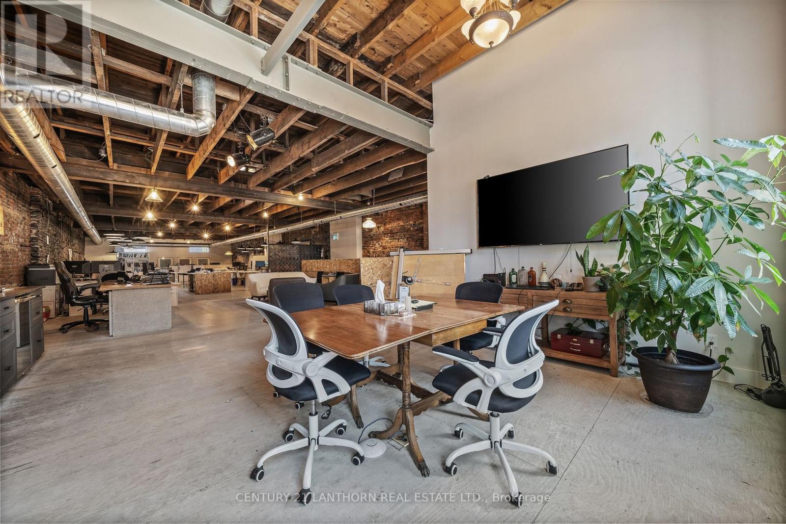 233 Front Street, Belleville (Belleville Ward), Ontario  K8N 2Z4 - Photo 32 - X12819572