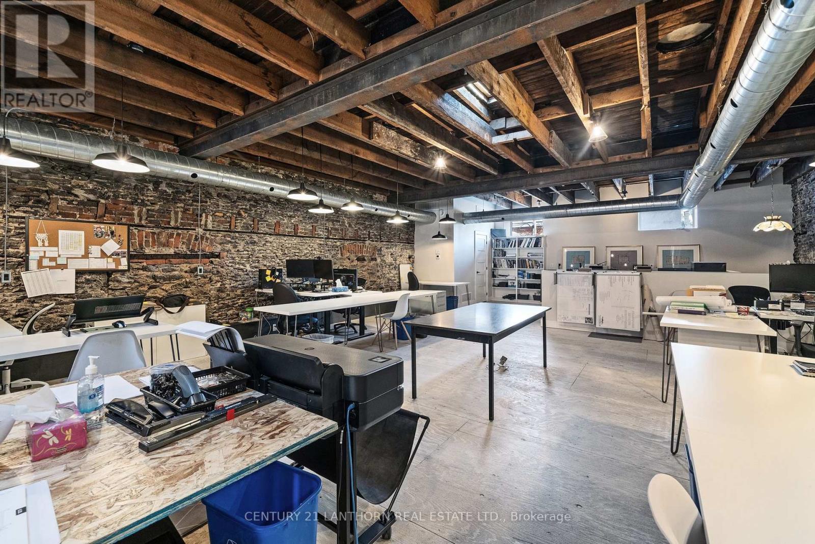 233 Front Street, Belleville (Belleville Ward), Ontario  K8N 2Z4 - Photo 35 - X12819572