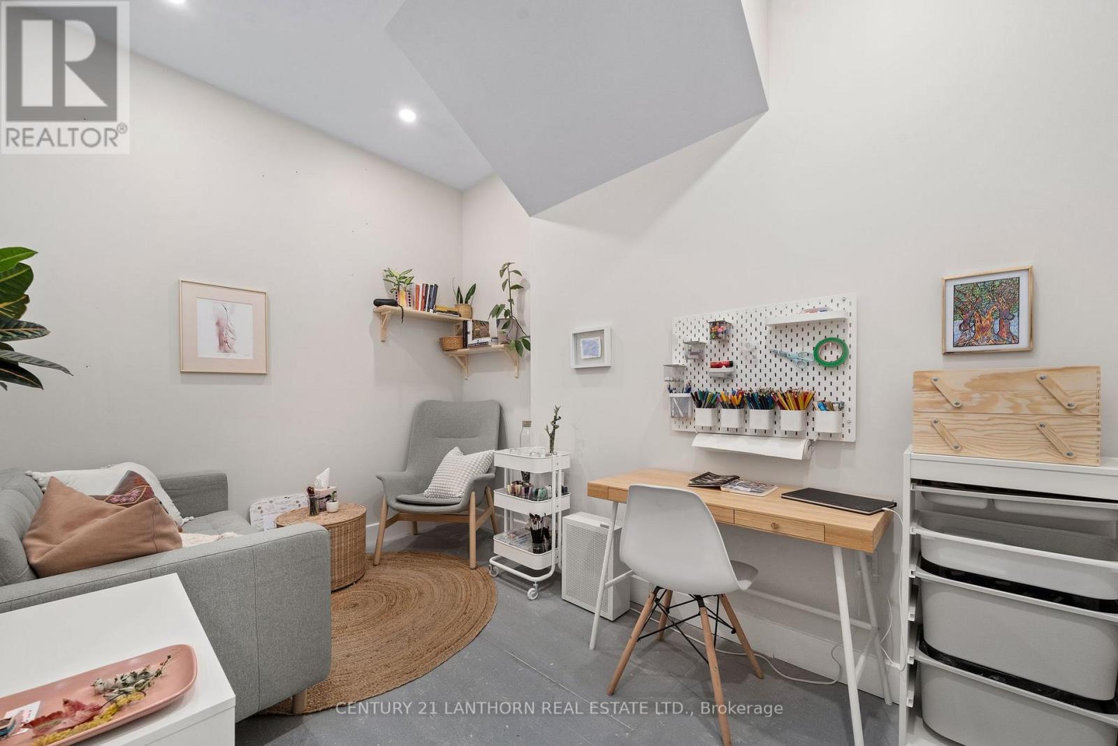 233 Front Street, Belleville (Belleville Ward), Ontario  K8N 2Z4 - Photo 6 - X12819572