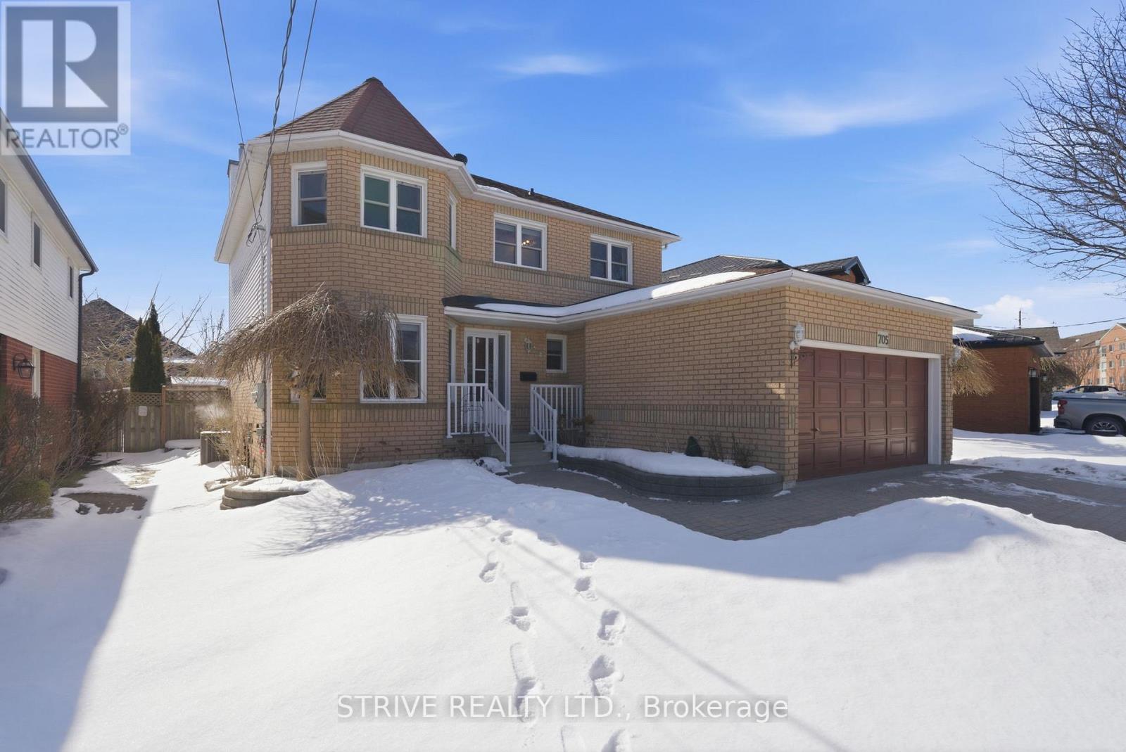 705 Carlisle Street, Cobourg, Ontario  K9A 5E4 - Photo 1 - X12819704
