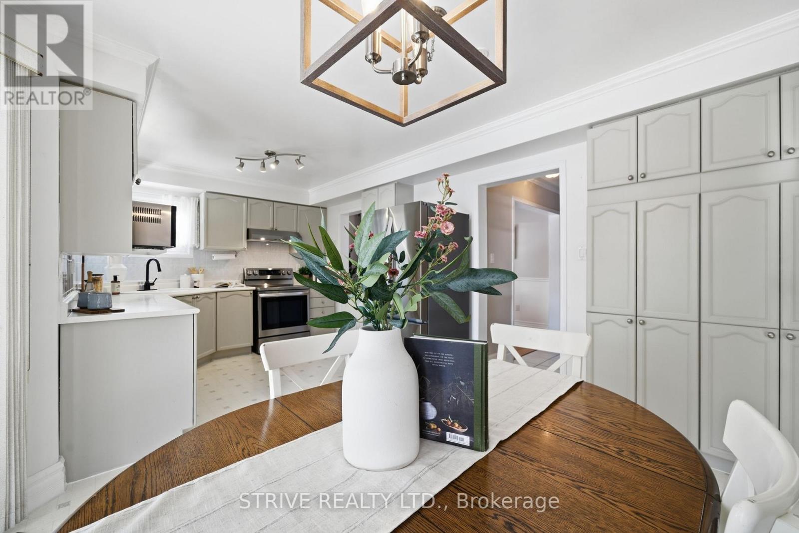 705 Carlisle Street, Cobourg, Ontario  K9A 5E4 - Photo 13 - X12819704