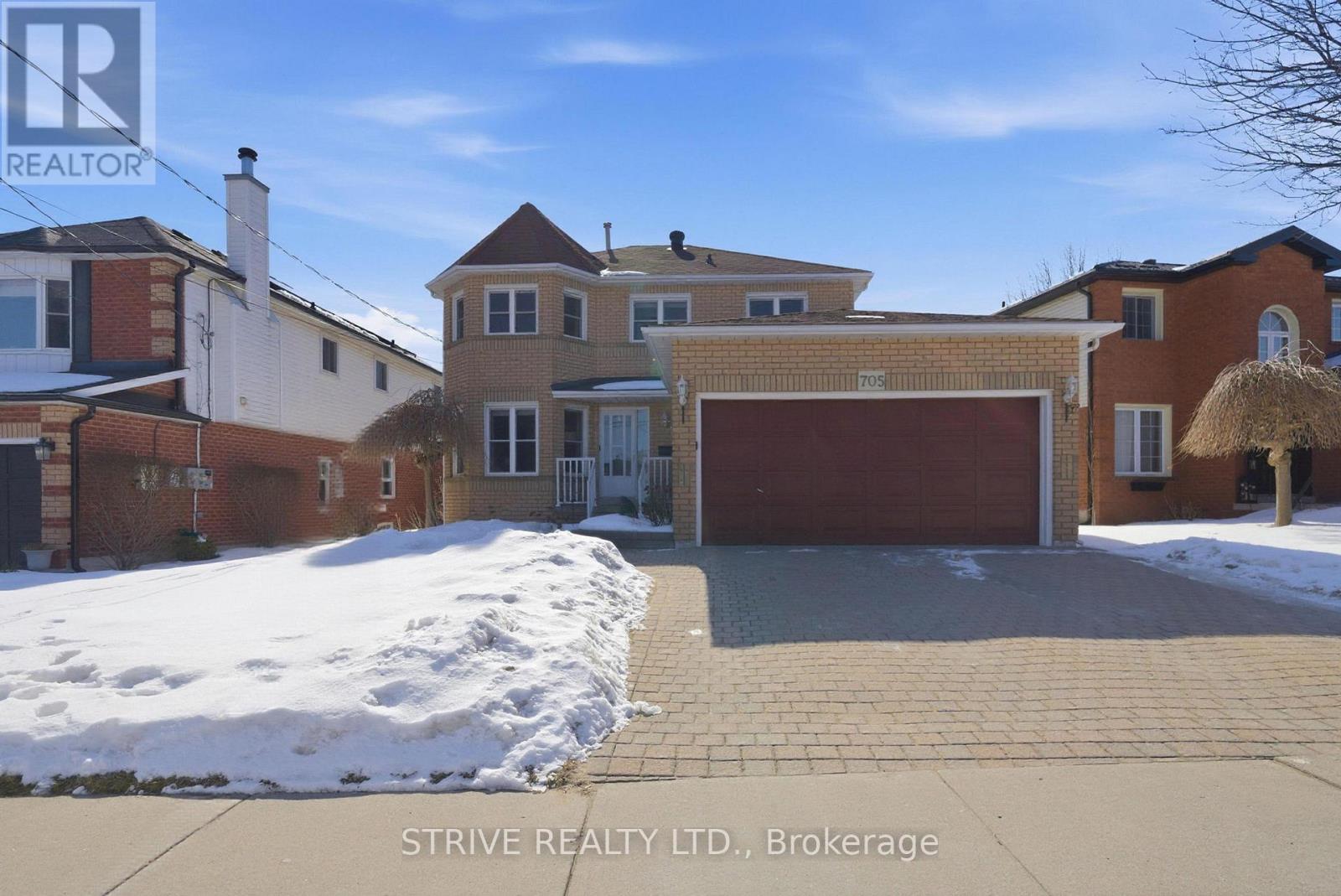 705 Carlisle Street, Cobourg, Ontario  K9A 5E4 - Photo 2 - X12819704