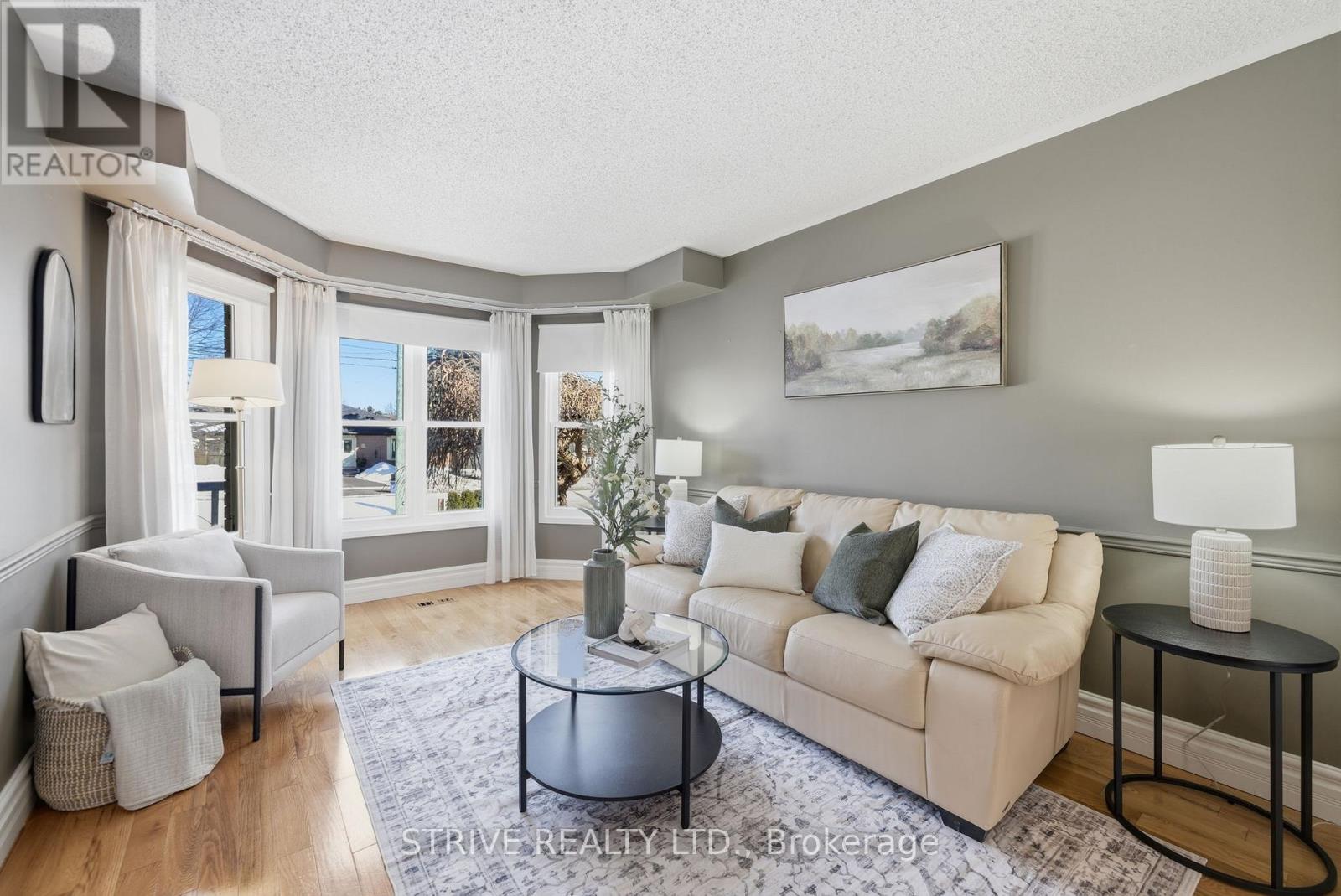 705 Carlisle Street, Cobourg, Ontario  K9A 5E4 - Photo 7 - X12819704