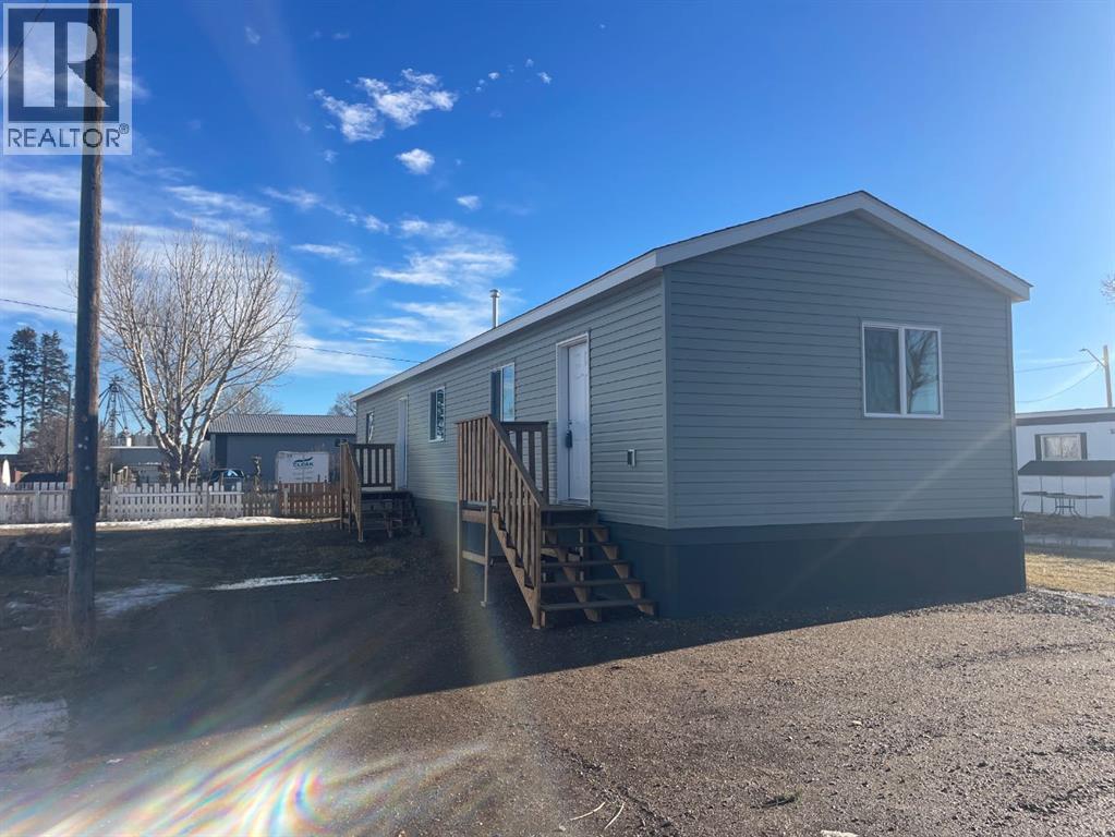 14, 831 2 Avenue, bassano, Alberta