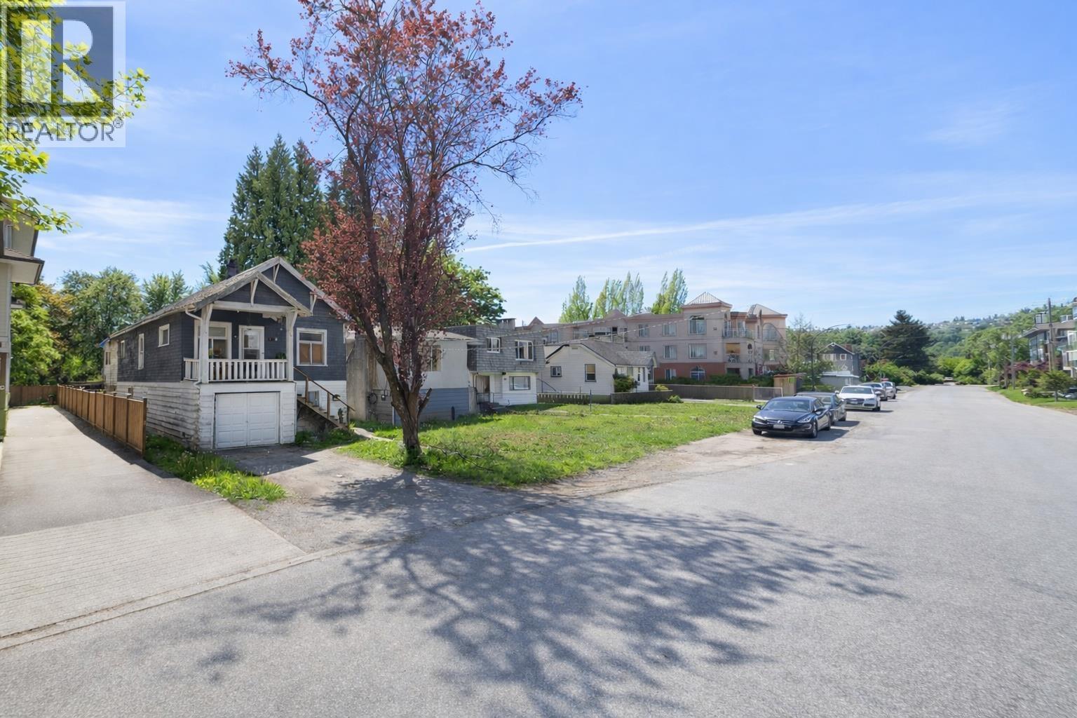 2272 Kelly Avenue, Port Coquitlam, British Columbia  V3C 1X9 - Photo 9 - R3070017
