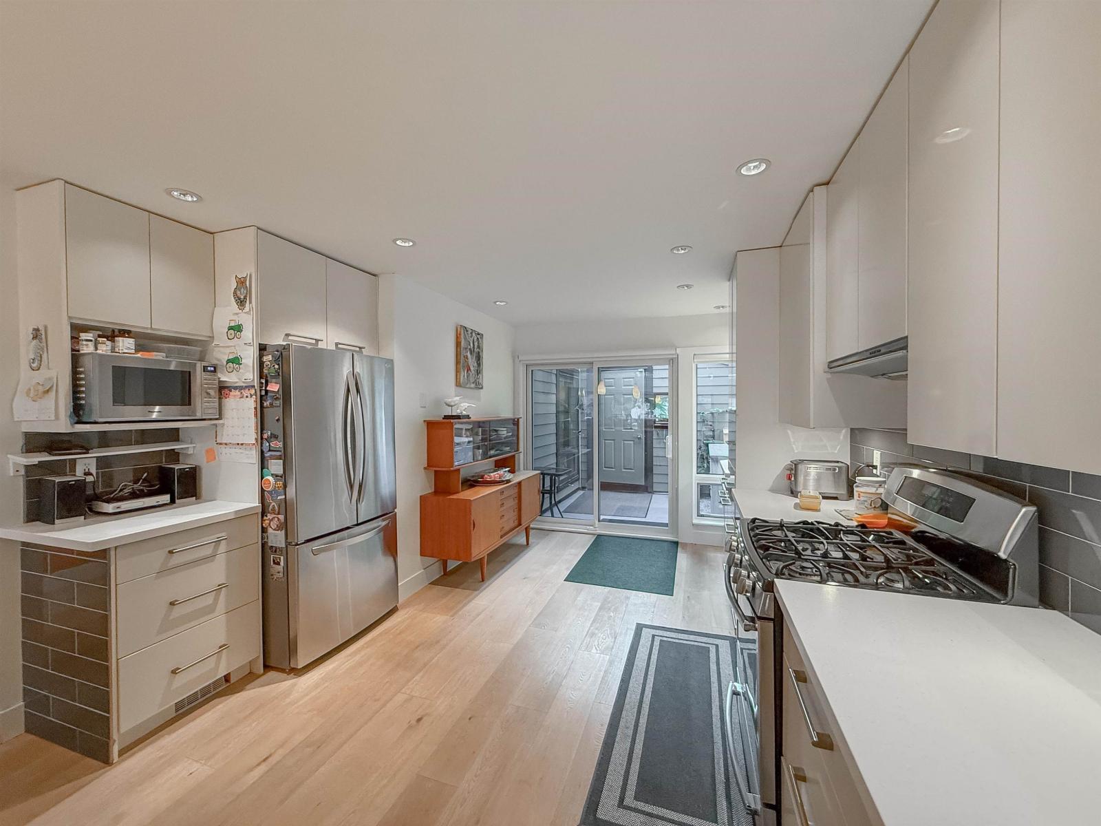 3701 Nico Wynd Drive, Surrey, British Columbia  V4P 1J1 - Photo 10 - R3093500