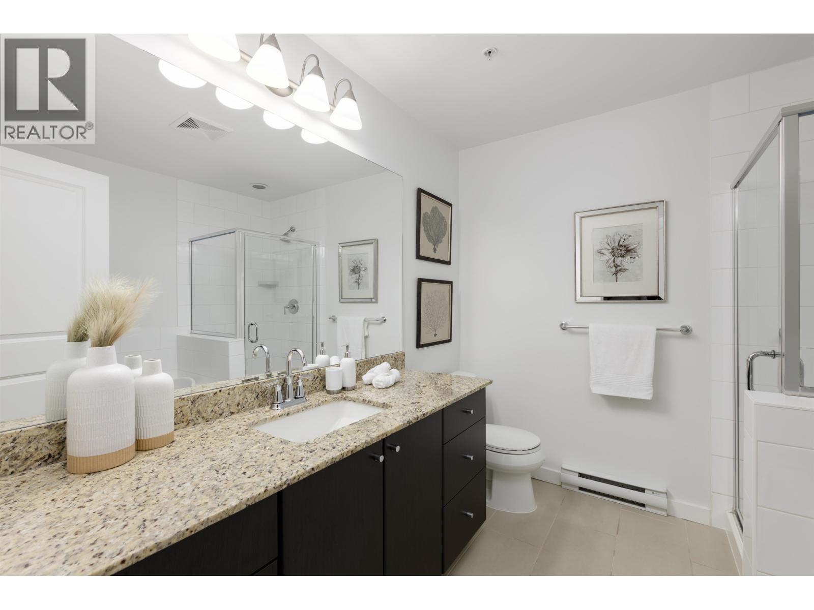 404 265 Ross Drive, New Westminster, British Columbia  V3L 0C8 - Photo 11 - R3083782