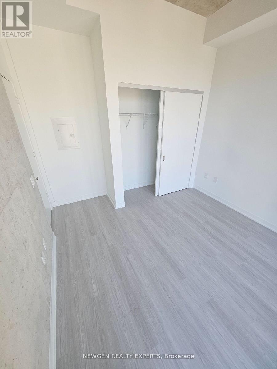 1903 - 195 Mccaul Street, Toronto, Ontario  M5T 1W6 - Photo 11 - C12819644