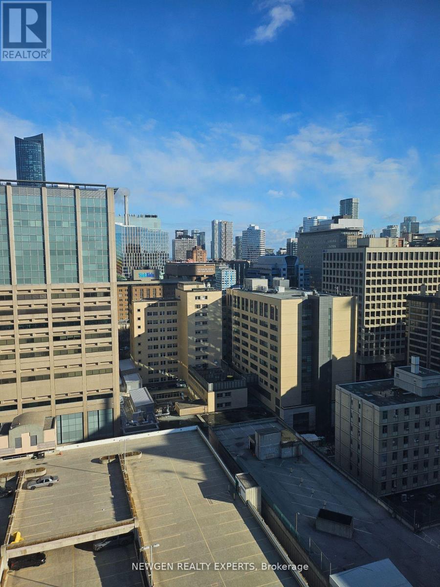 1903 - 195 Mccaul Street, Toronto, Ontario  M5T 1W6 - Photo 8 - C12819644