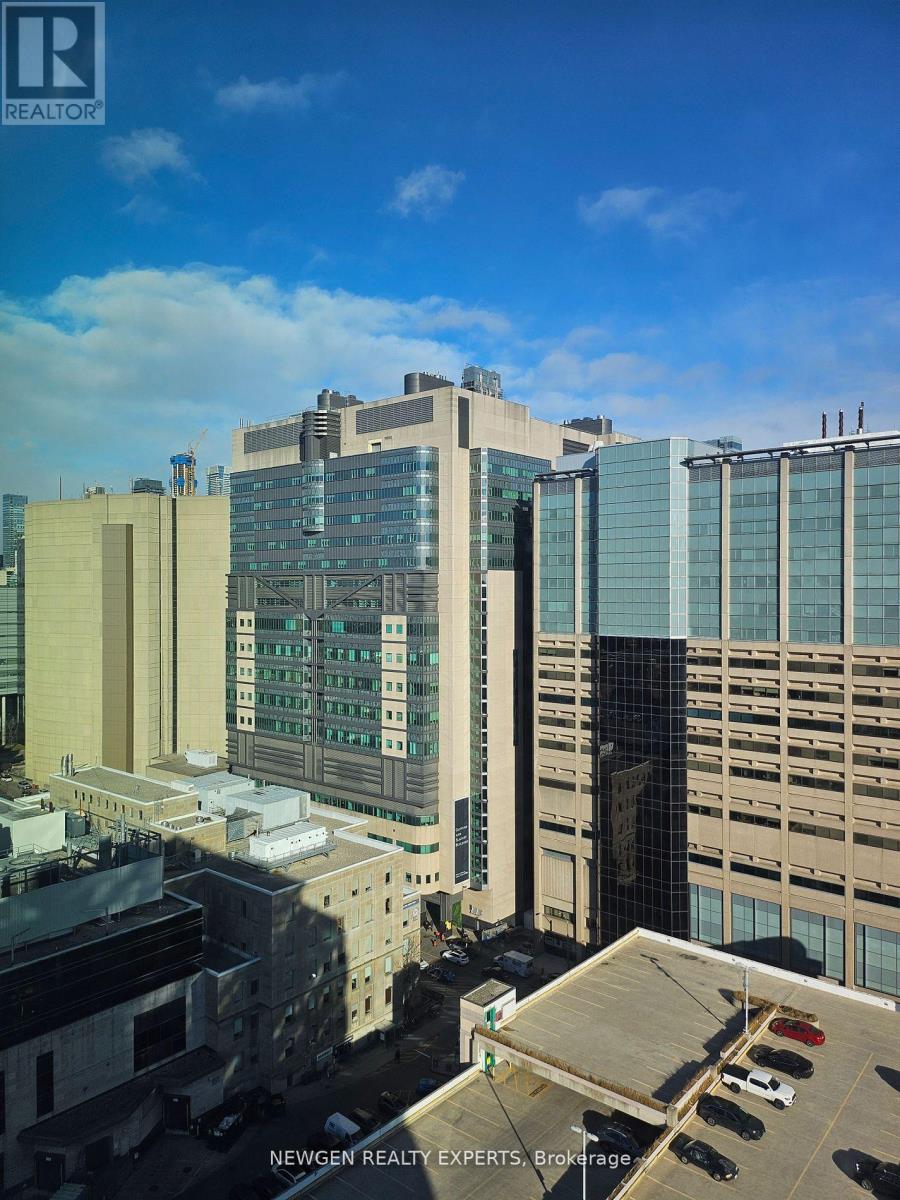 1903 - 195 Mccaul Street, Toronto, Ontario  M5T 1W6 - Photo 9 - C12819644