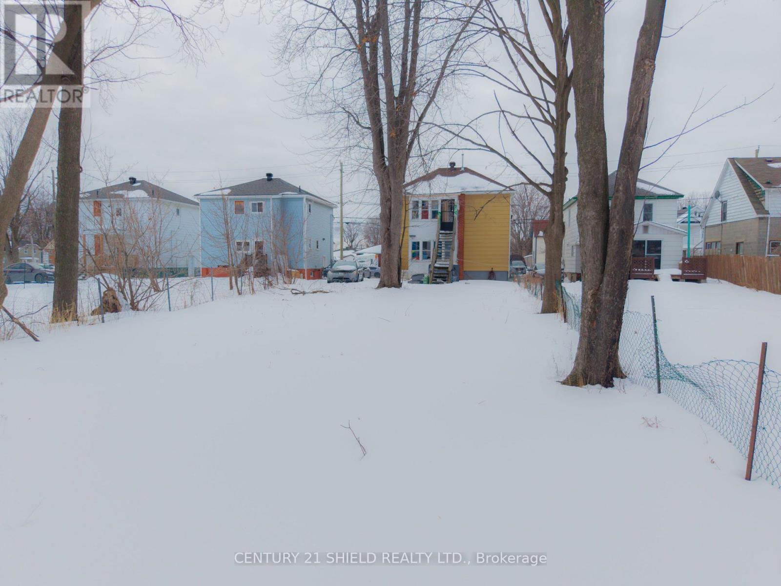 519 & 519a York Street, Cornwall, Ontario K6J 3Z9 - Photo 6 - X12819658