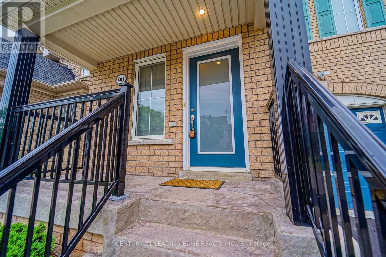 90 Carpendale Crescent, Ajax (Northeast Ajax), Ontario  L1Z 2B3 - Photo 5 - E12819606