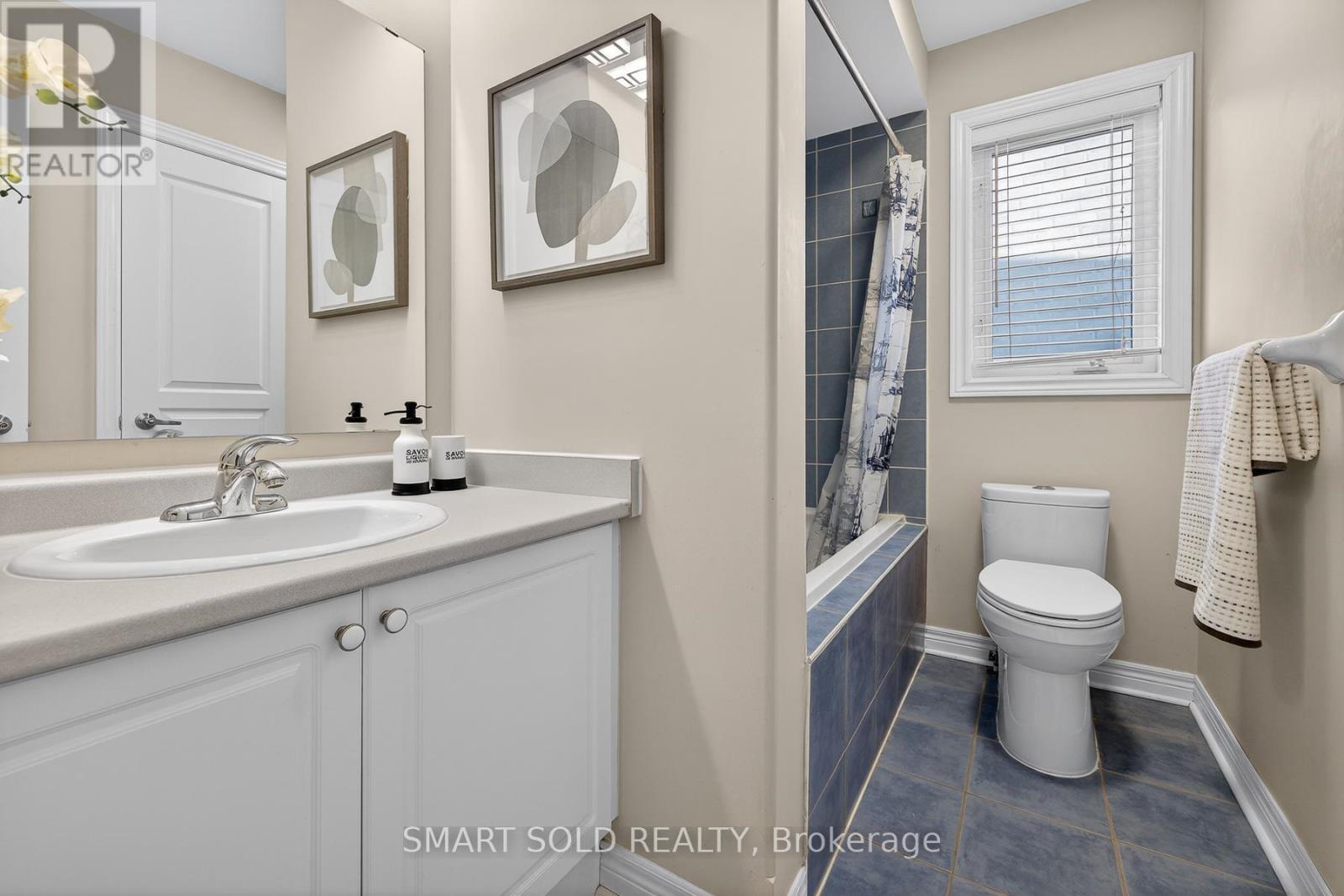 35 Routledge Drive, Richmond Hill, Ontario  L4E 0C4 - Photo 31 - N12819552