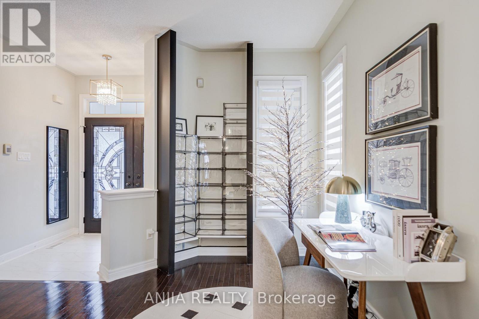 70 Fairlee Circle, Whitchurch-Stouffville, Ontario  L4A 0V3 - Photo 12 - N12819584