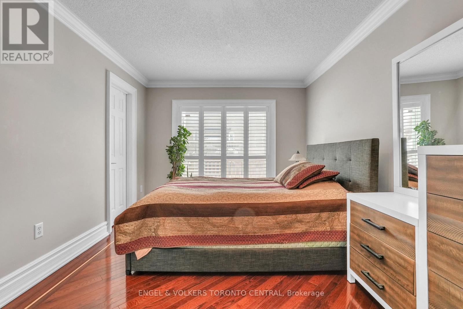 239 Country Lane, Barrie, Ontario  L4N 0W2 - Photo 17 - S12819608