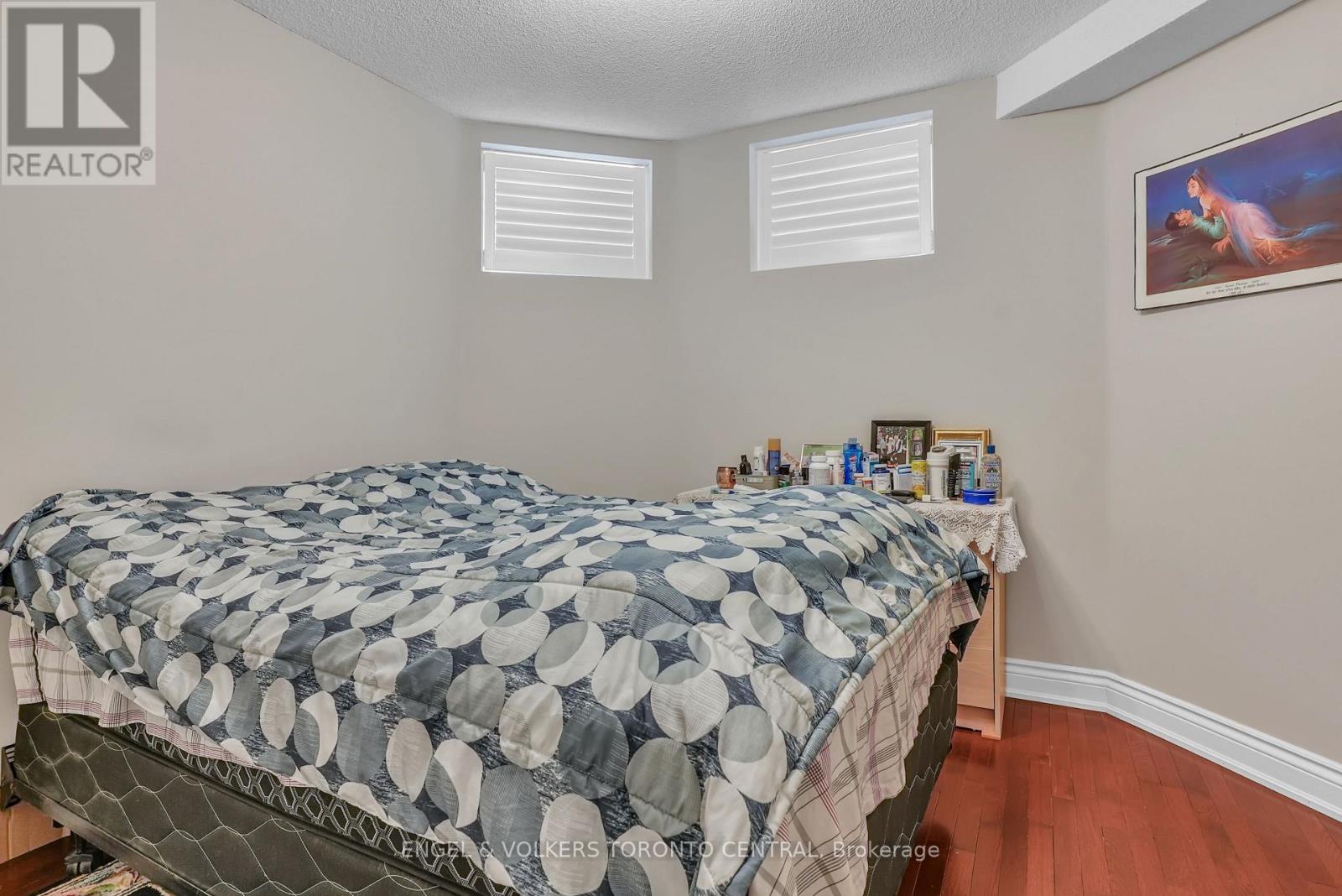 239 Country Lane, Barrie, Ontario  L4N 0W2 - Photo 33 - S12819608