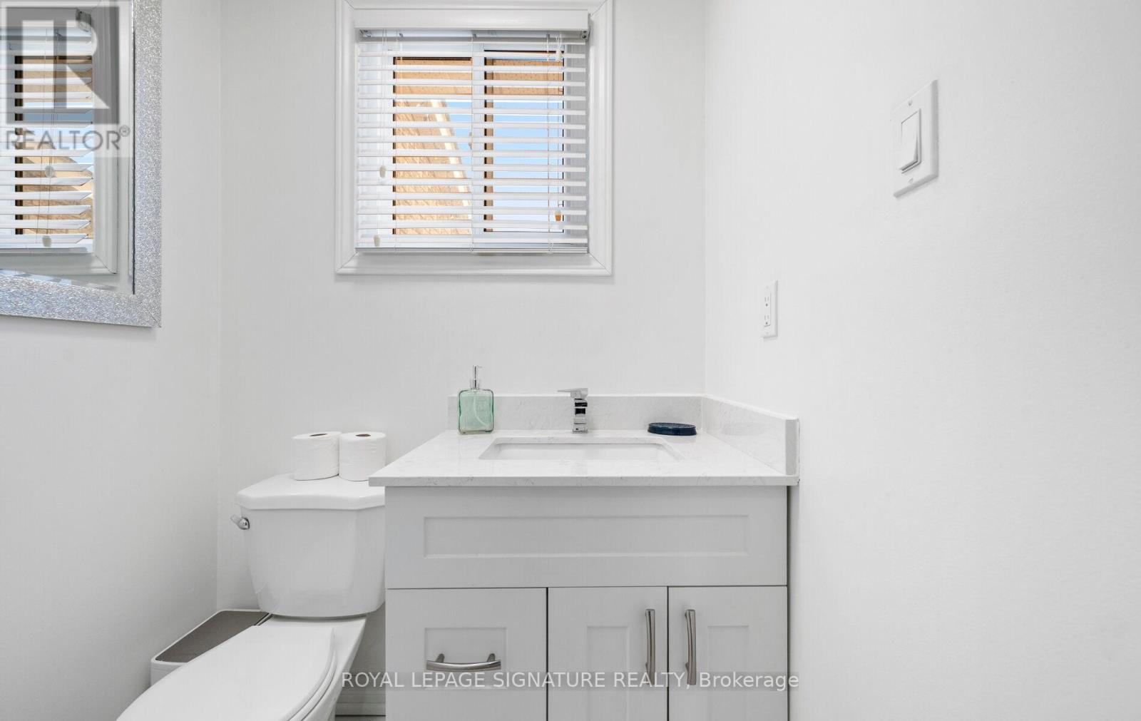 2094 Farrier Mews, Mississauga, Ontario  L5L 2Y5 - Photo 17 - W12819570