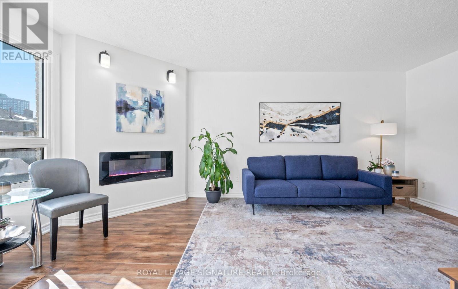 2094 Farrier Mews, Mississauga, Ontario  L5L 2Y5 - Photo 8 - W12819570