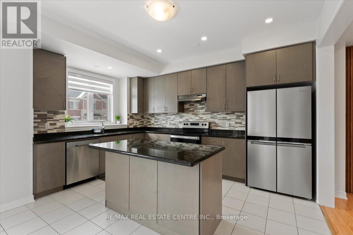 3007 Max Khan Boulevard, Oakville, Ontario  L6H 3P4 - Photo 23 - W12819672