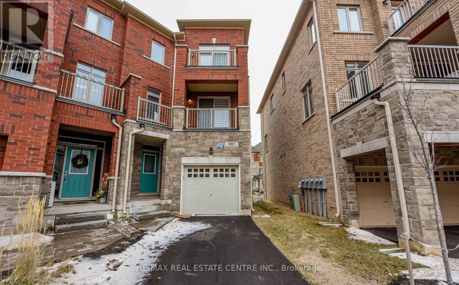 3007 Max Khan Boulevard, Oakville, Ontario  L6H 3P4 - Photo 6 - W12819672