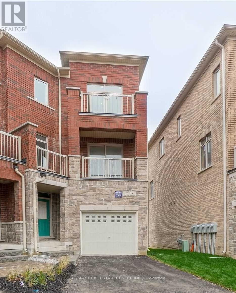 3007 Max Khan Boulevard, Oakville, Ontario  L6H 3P4 - Photo 7 - W12819672