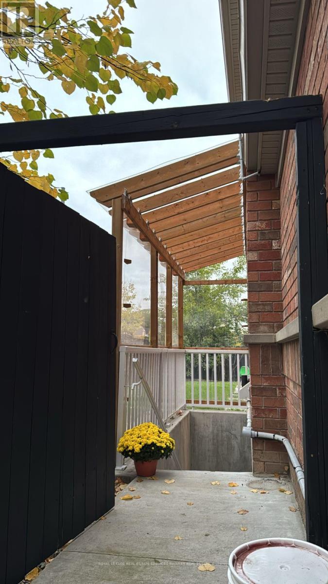 Bsmt - 3908 Quiet Creek Drive, Mississauga, Ontario  L5M 8B5 - Photo 2 - W12819696